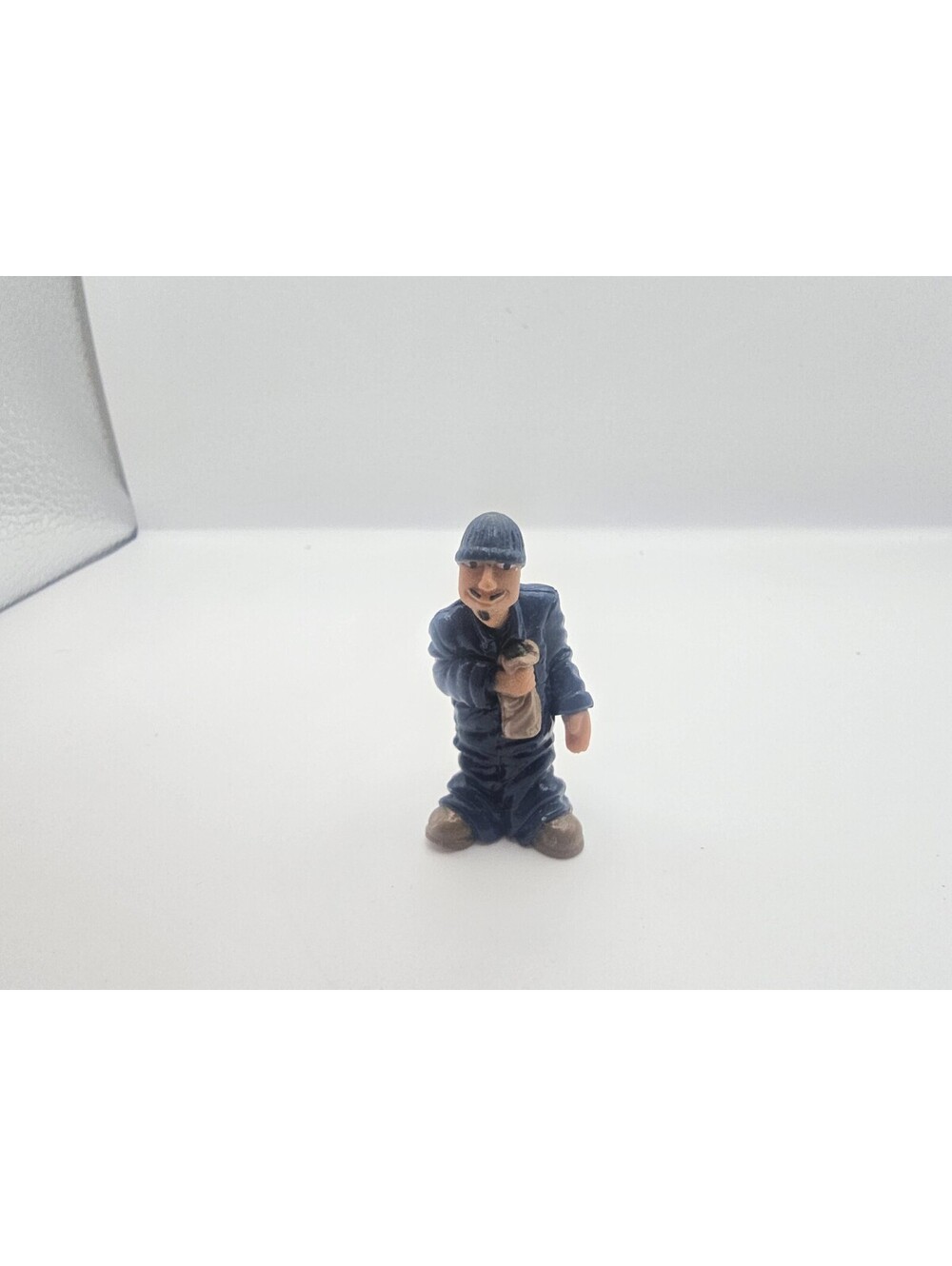 Homies Series 4 “Wino” Figure 1:32 Scale